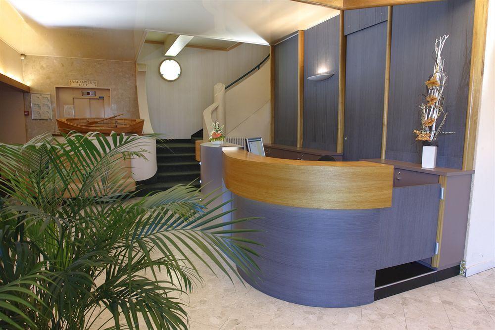 Hotel Le Berry Saint-Nazaire ภายนอก รูปภาพ